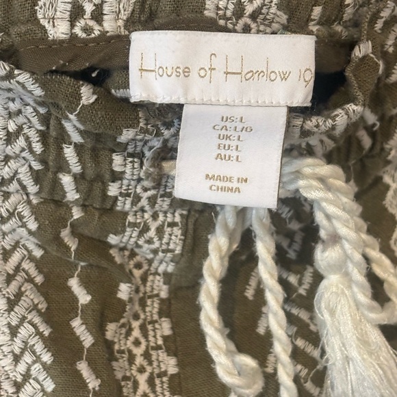 House of Harlow 1960 x Revolve linen embroidered shorts size large . Never worn - Picture 7 of 9